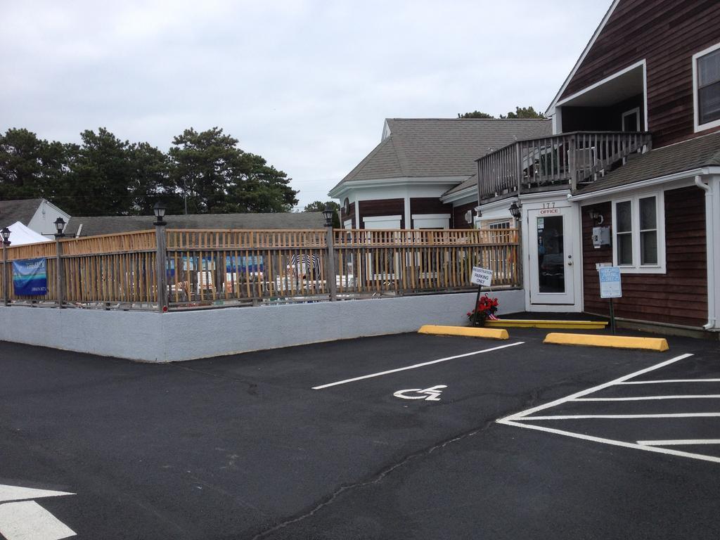 The Club At Cape Cod Hotel Dennisport Exterior photo